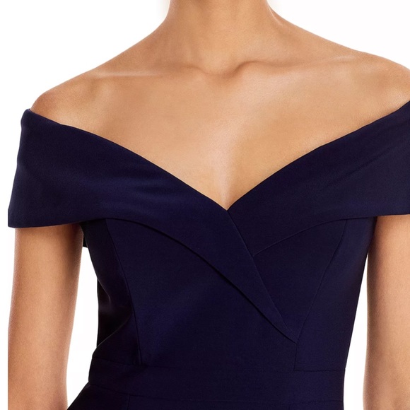 Aqua Off-The-Shoulder Gown - Navy, Size 2 - Picture 3 of 9